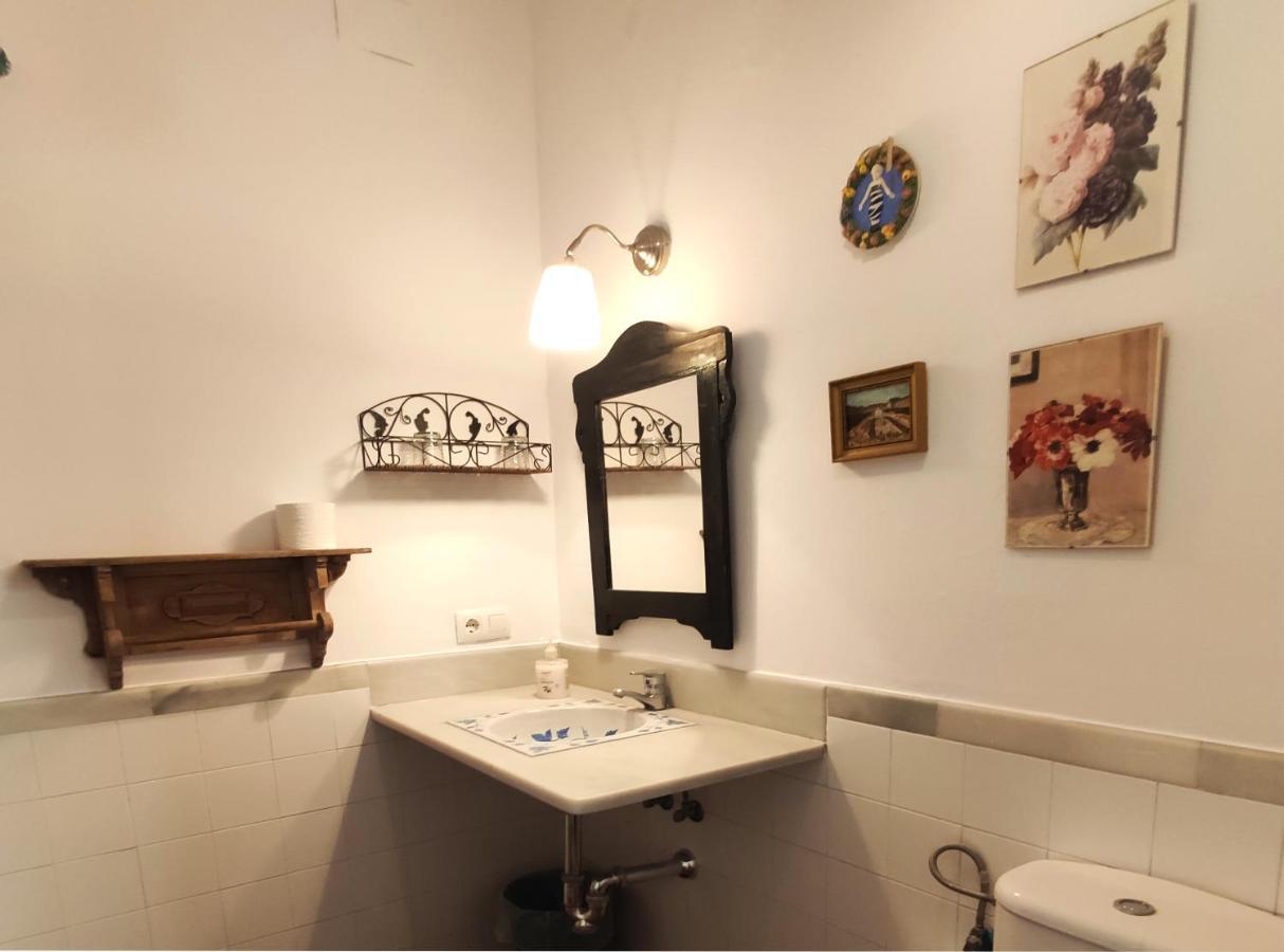 Casa Del Buen Viaje - Habitacion Solea Σεβίλλη Εξωτερικό φωτογραφία